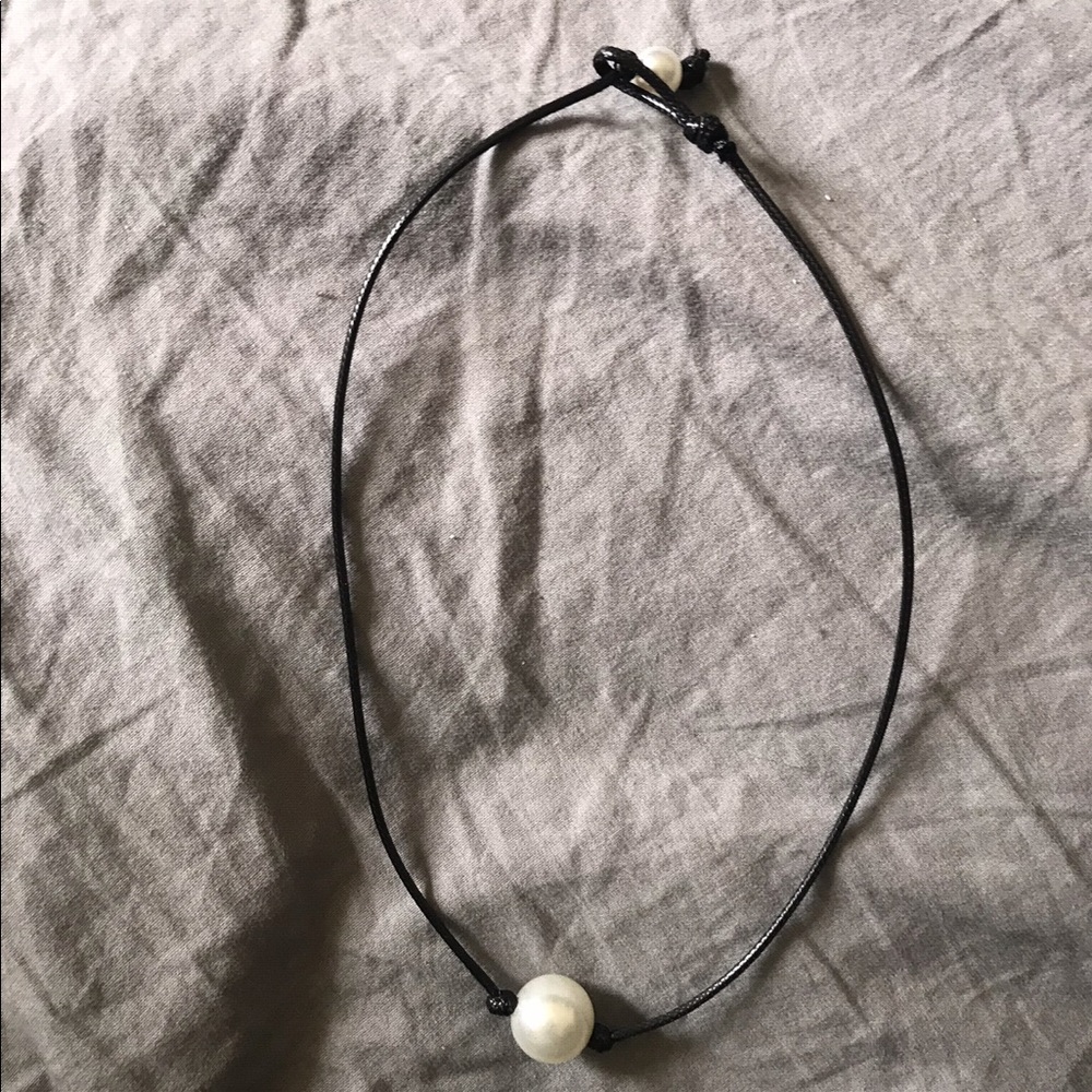 pearl choker